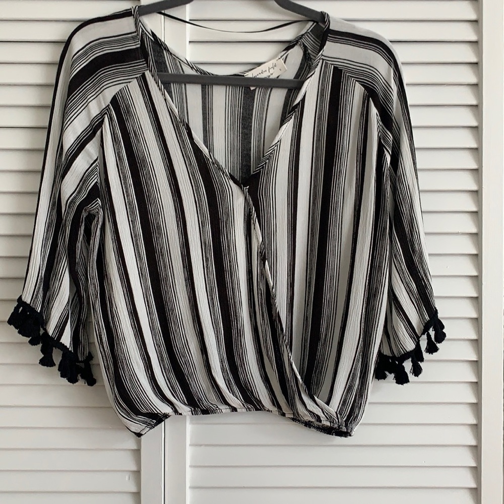 Short sleeve top